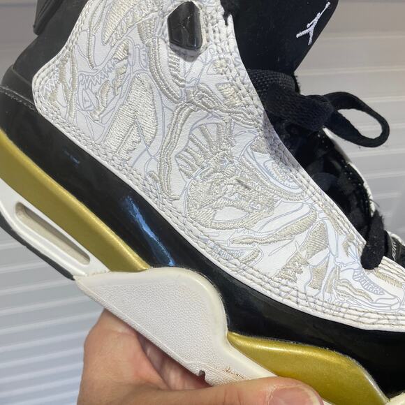 Jordan Dub Zero Mid Top Tennis Shoes - Picture 9 of 13